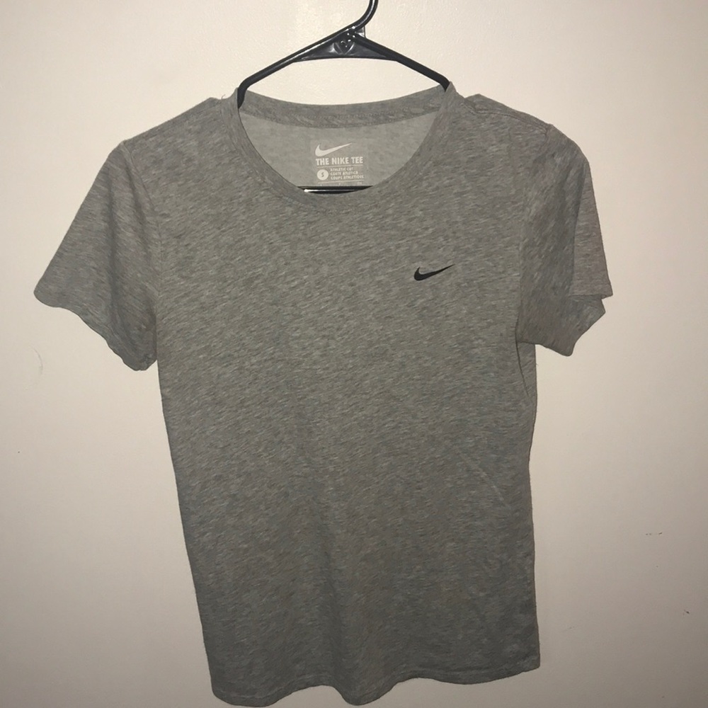 Nike short sleeve